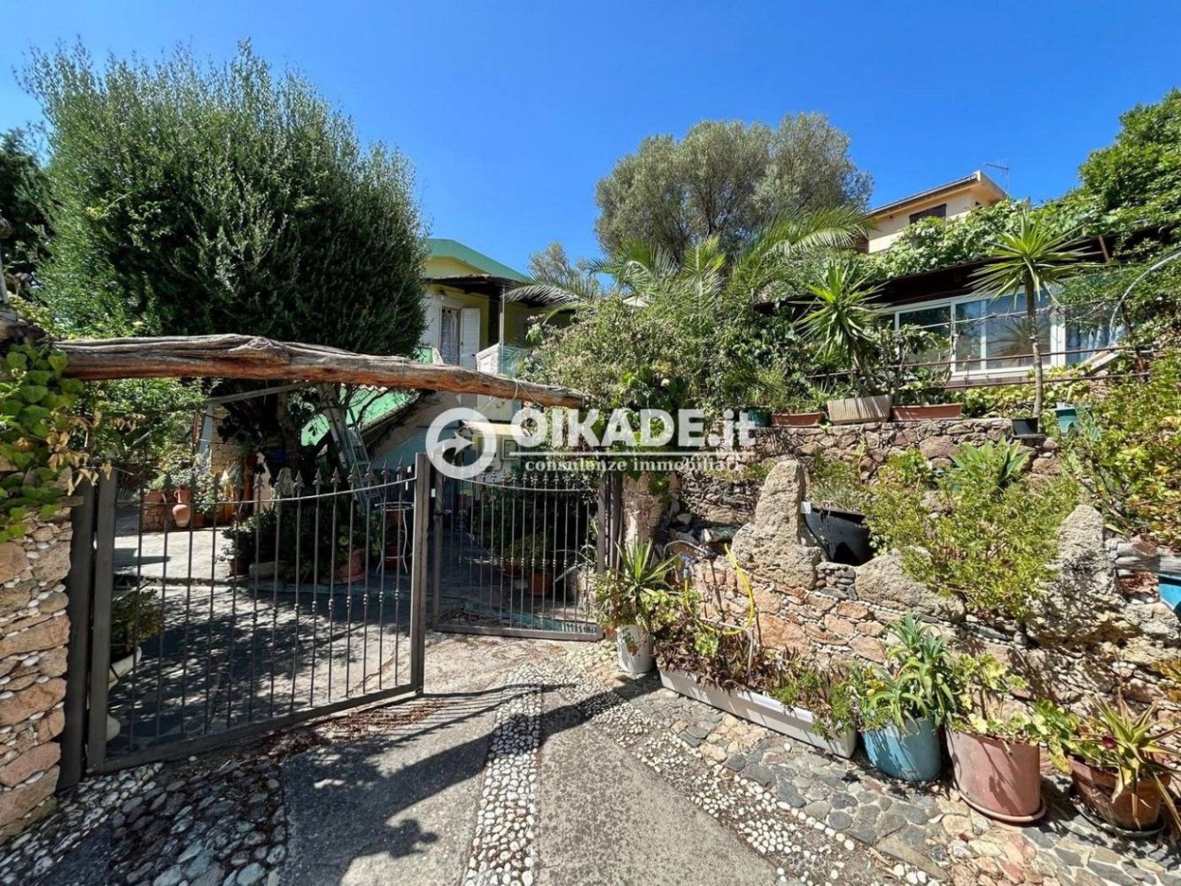 Вилла с 2 спальнями в Сардиния, Италия № 301244