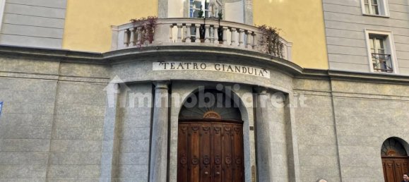 Гараж 10м² в Турин, Италия № 154469 3