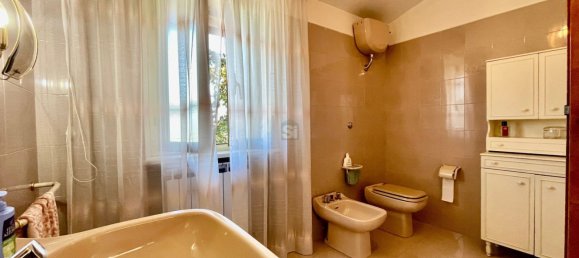 6 rooms House in Trevi, Italy No. 146052 22