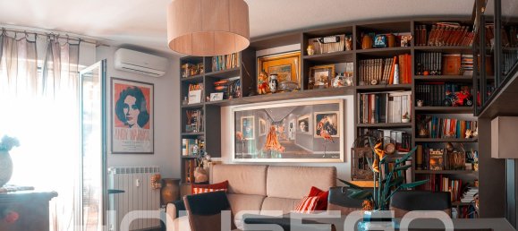 Apartamento T3 em Genoa, Italy N.º 358314 2