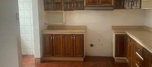 3 bedrooms House in Moravia, Costa Rica No. 183 6