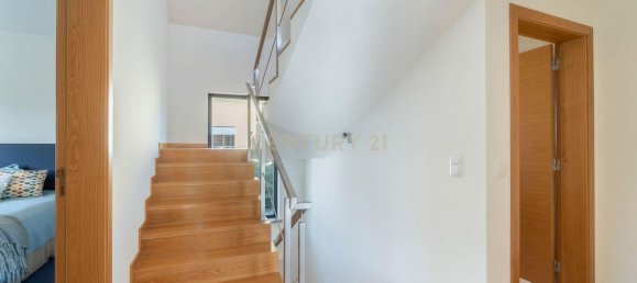 4 bedrooms House in Cascais, Portugal No. 137639 4