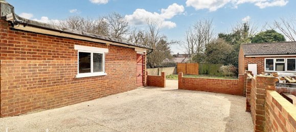 3 bedrooms House in Hayes, United Kingdom No. 5027 23