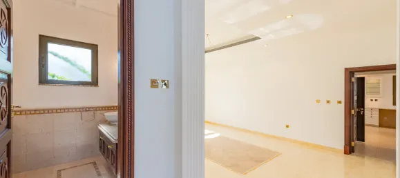 6 bedrooms Villa in Palm Jumeirah, UAE No. 105993 7