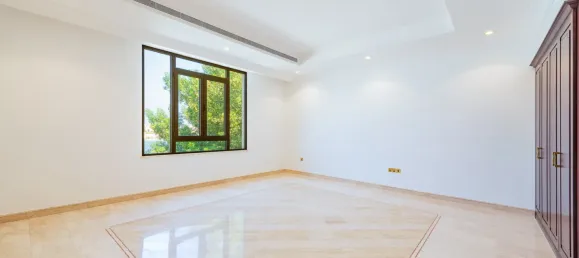 6 bedrooms Villa in Palm Jumeirah, UAE No. 105993 17