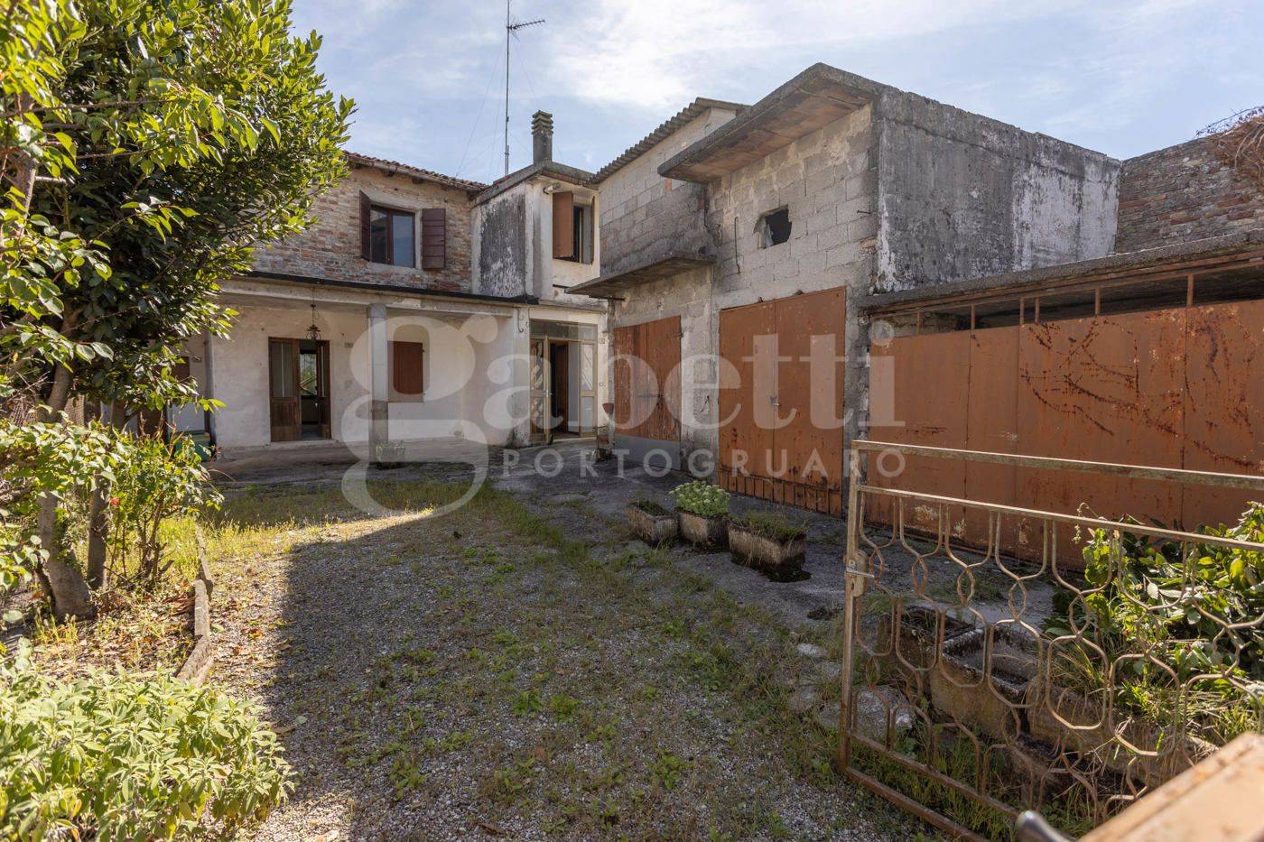 4 bedrooms House in Fossalta di Portogruaro, Italy No. 359371
