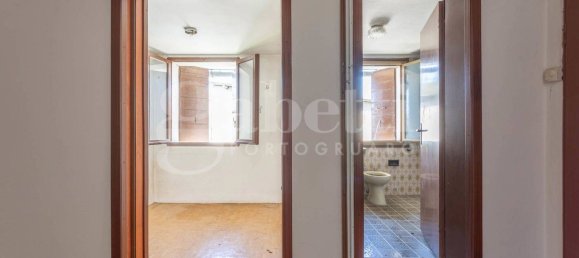 4 bedrooms House in Fossalta di Portogruaro, Italy No. 359371 4