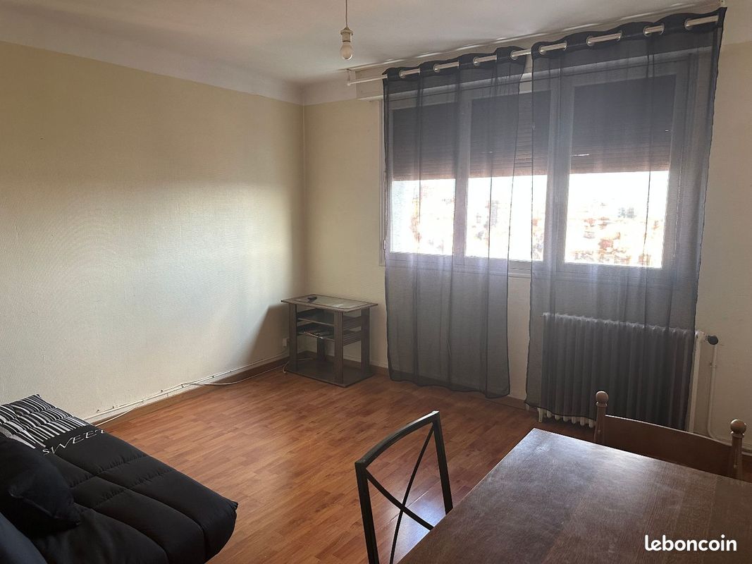 2 bedrooms Apartment in Toulouse, France No. 337188