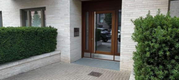 2 Schlafzimmer Wohnung in Hamburg-Nord, Germany, Nr. 267129 8