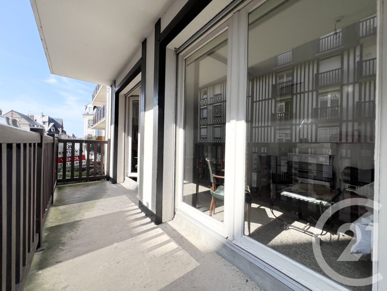 2 bedrooms Apartment in Deauville, France No. 319323