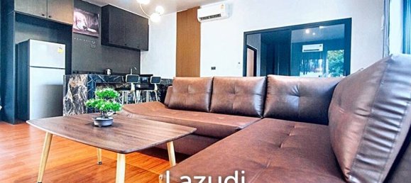 5 bedrooms Villa in Pattaya, Thailand No. 13952 4