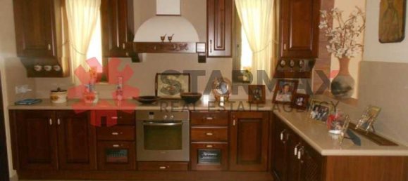 Propiedad comercial de 4 dormitorios en Aradippou, Cyprus No. 80681 7