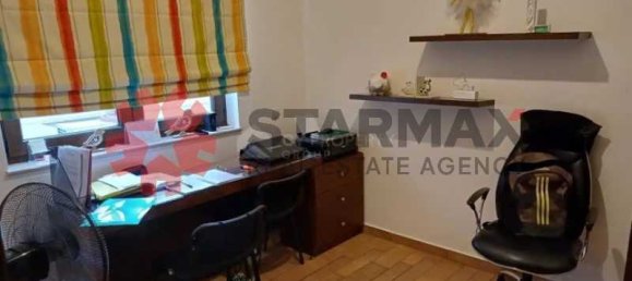 Propiedad comercial de 4 dormitorios en Aradippou, Cyprus No. 80681 11