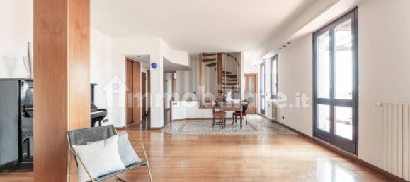 Penthouse T4 em Milan, Italy N.º 312990 11