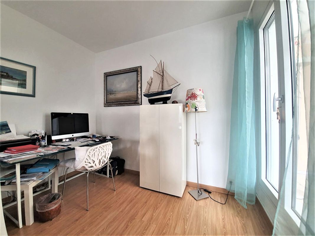 Apartamento T3 em Courbevoie, France N.º 114453