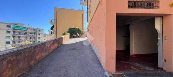 14m² Garage in Genoa, Italy No. 301390 2