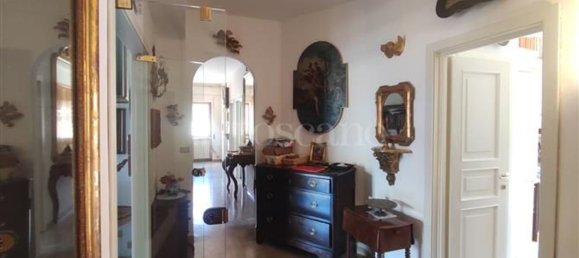 Apartamento de 7 dormitorios en L'Aquila, Italy No. 334407 10