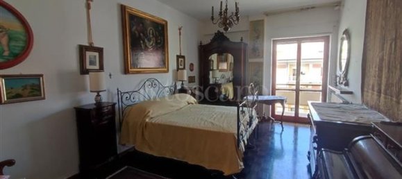 Apartamento de 7 dormitorios en L'Aquila, Italy No. 334407 27