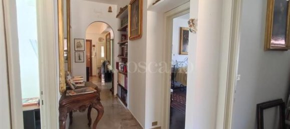 Apartamento de 7 dormitorios en L'Aquila, Italy No. 334407 15