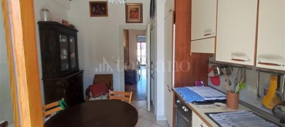 Apartamento de 7 dormitorios en L'Aquila, Italy No. 334407 18