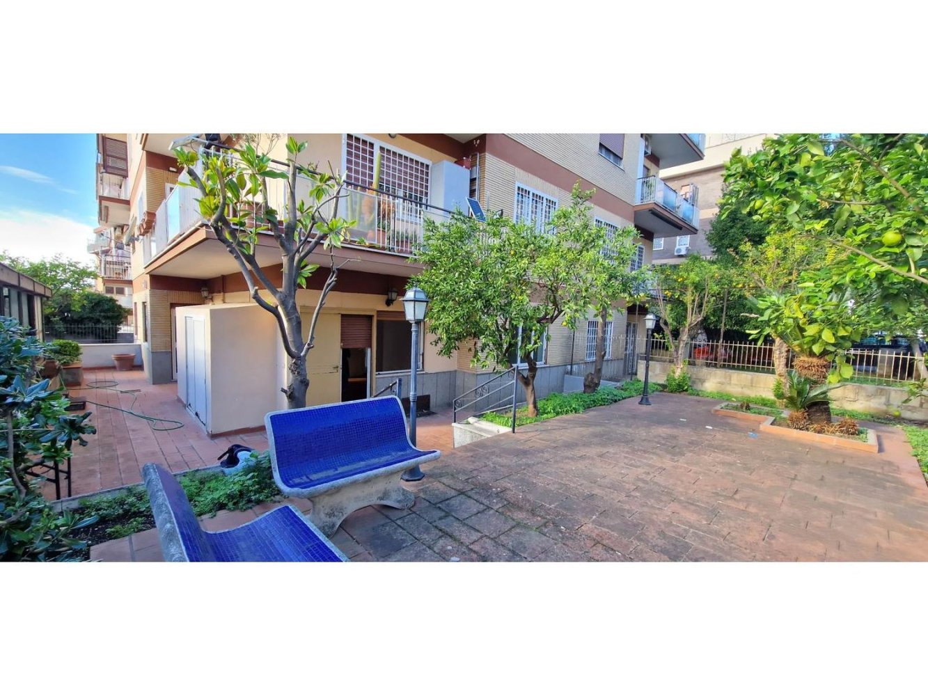 3 bedrooms Apartment in Rome, Italy No. 342884