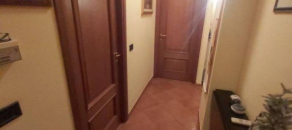 2 bedrooms Apartment in Turin, Italy No. 24380 21