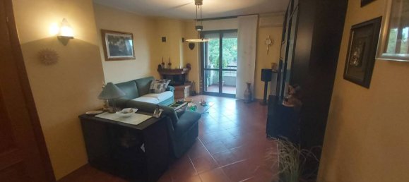 2 bedrooms Apartment in Turin, Italy No. 24380 9