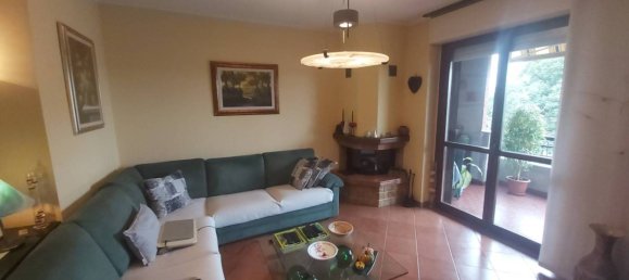 2 bedrooms Apartment in Turin, Italy No. 24380 6