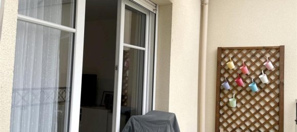 2 chambres Appartement à Pontault-Combault, France No. 144282 6