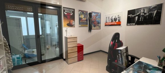 3غرفة شقة في Bari, Italy رقم 18667 15