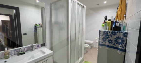 3غرفة شقة في Bari, Italy رقم 18667 20