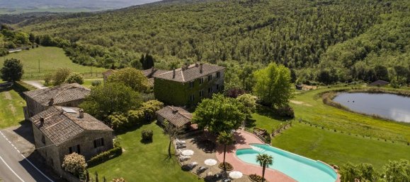 20 bedrooms Castles in Siena, Italy No. 211958 3