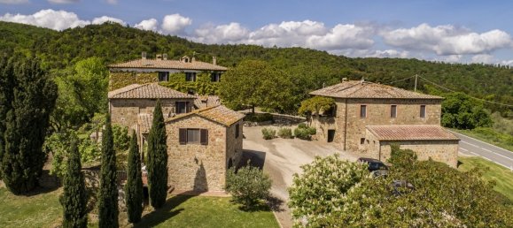 20 bedrooms Castles in Siena, Italy No. 211958 2