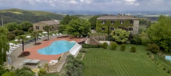 20 bedrooms Castles in Siena, Italy No. 211958 17