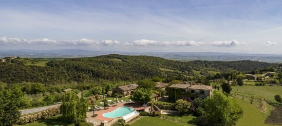20 bedrooms Castles in Siena, Italy No. 211958 19