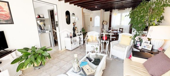 3 Schlafzimmer Haus in Menucourt, France, Nr. 284702 4