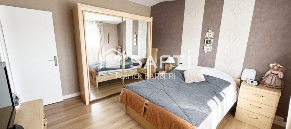 3 Schlafzimmer Haus in Menucourt, France, Nr. 284702 10