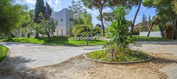 6 bedrooms Villa in Marbella, Spain No. 74734 5