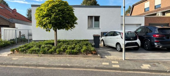 5 bedrooms Bungalow in Rhein-Erft, Germany No. 125063 2