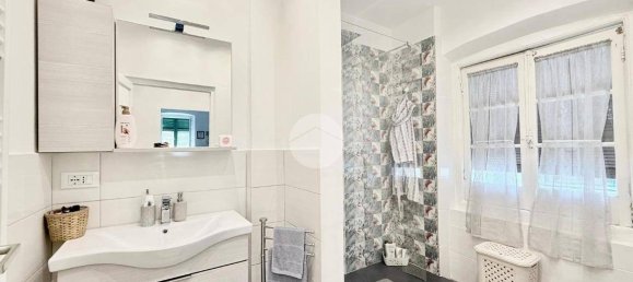 2 chambres Appartement à Genoa, Italy No. 301549 21