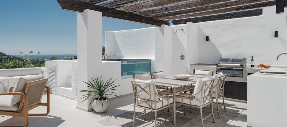 Dúplex de 4 dormitorios en La Quinta, Spain No. 86560 2