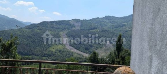 4 bedrooms Apartment in Pavullo nel Frignano, Italy No. 63452 4