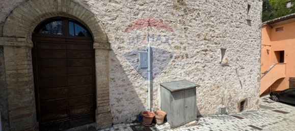 Casa de 3 divisões em Foligno, Italy N.º 49615 7