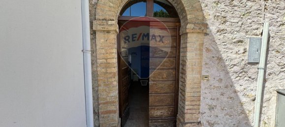 Casa de 3 divisões em Foligno, Italy N.º 49615 8