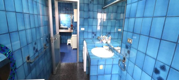 2 bedrooms Apartment in Genoa, Italy No. 372862 23