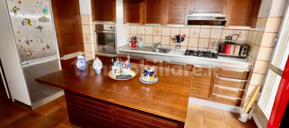 2 bedrooms Apartment in Genoa, Italy No. 372862 7