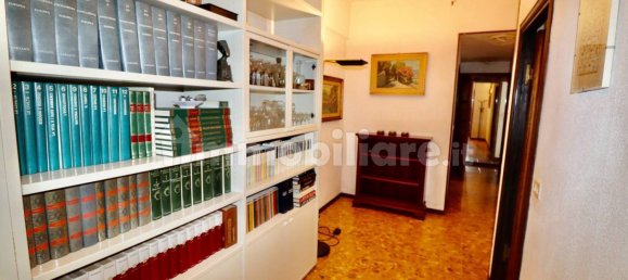 2 bedrooms Apartment in Genoa, Italy No. 372862 19