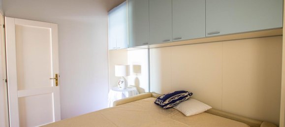 Дом с 3 комнатами в Гольфо Аранчи, Италия № 233858 34