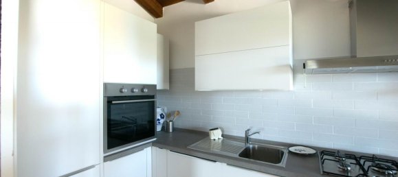 Дом с 3 комнатами в Гольфо Аранчи, Италия № 233858 28