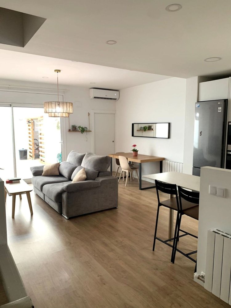 Casa de 3 dormitorios en Sabadell, Spain No. 199337